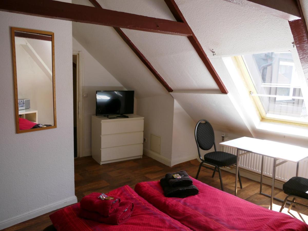 Sleep in Hamburg St. Pauli Hotel Bagian luar foto