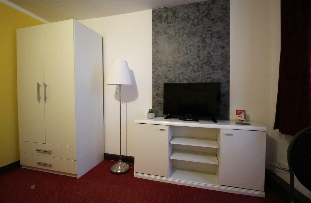 Sleep in Hamburg St. Pauli Hotel Bagian luar foto